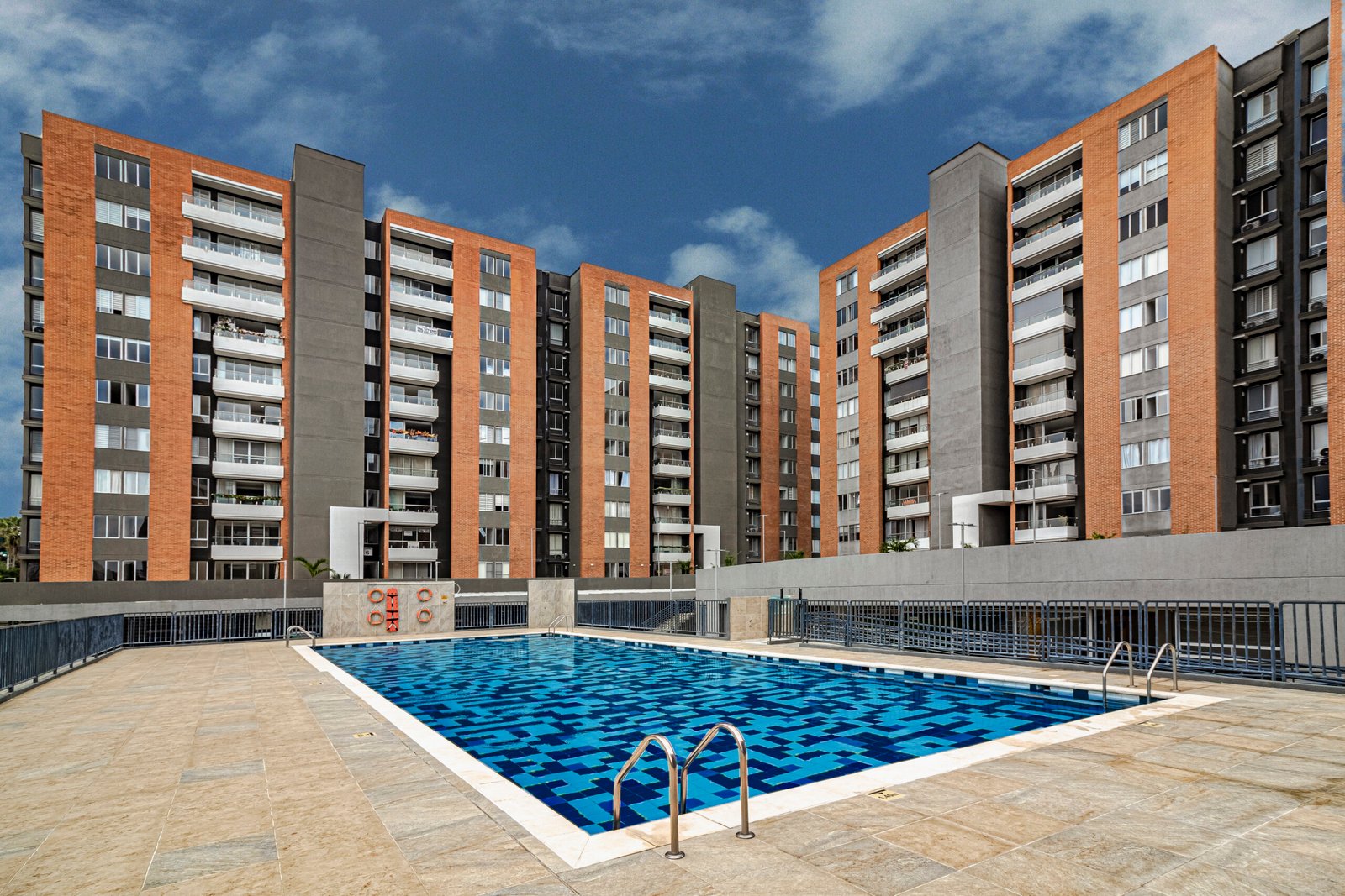 NOVA CONDOMINIO CLUB